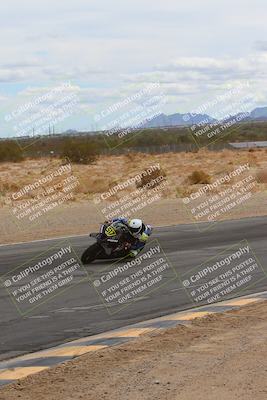 media/Feb-07-2025-CVMA Friday Practice (Fri) [[7034960ba2]]/4-Racer 4/Session 5 (Turn 10 Inside)/